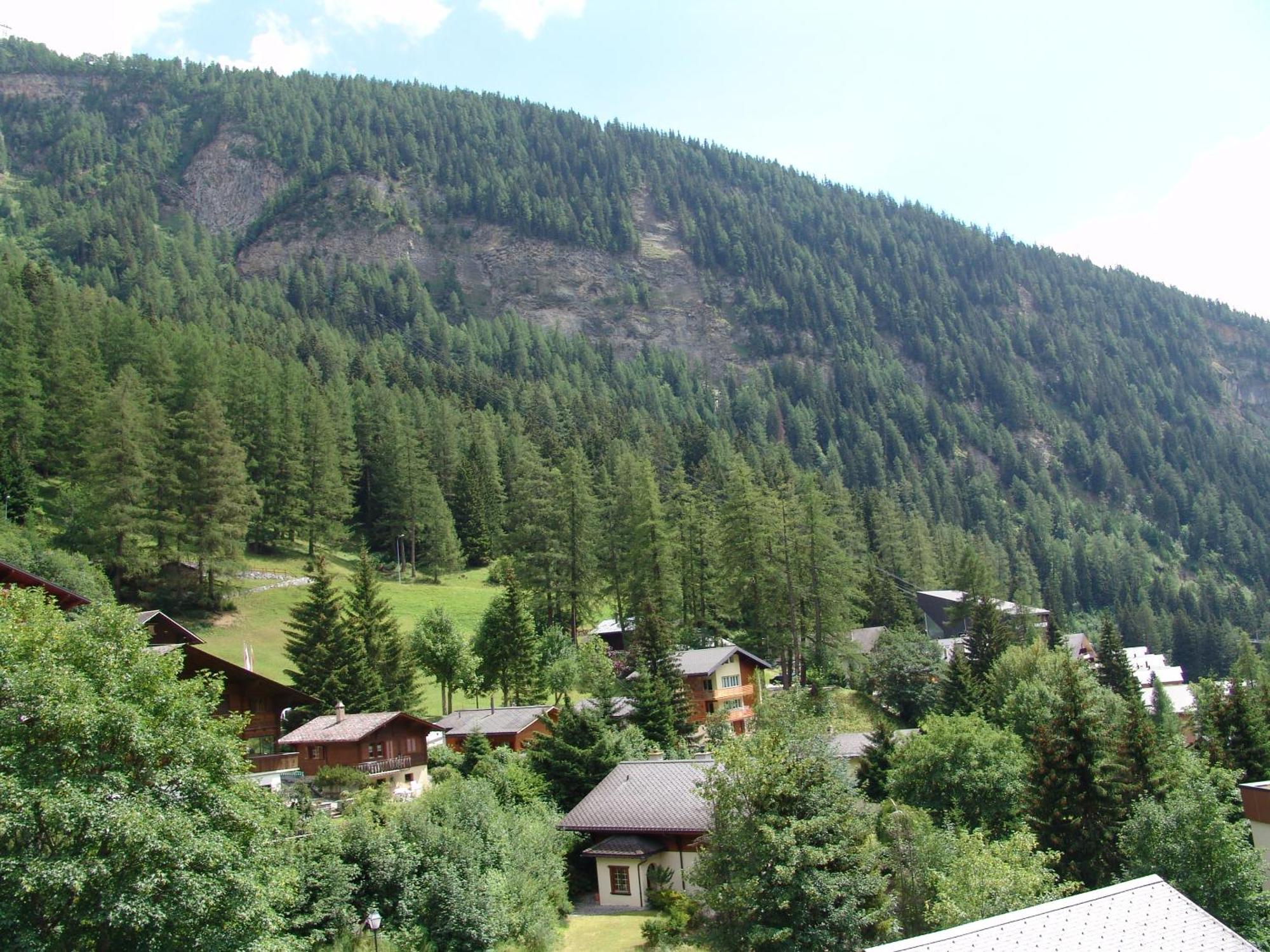 Apartments Haus Quelle Leukerbad Zewnętrze zdjęcie